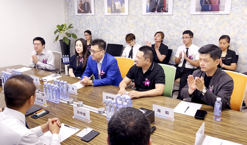 沸石獨(dú)角獸“木蘭清”盛世起航！資本加持、50億廣告助推建材行業(yè)新變革！